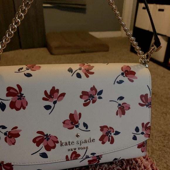 kate spade Handbags - Kate Spade New York Carson Tea Garden Toss Floral